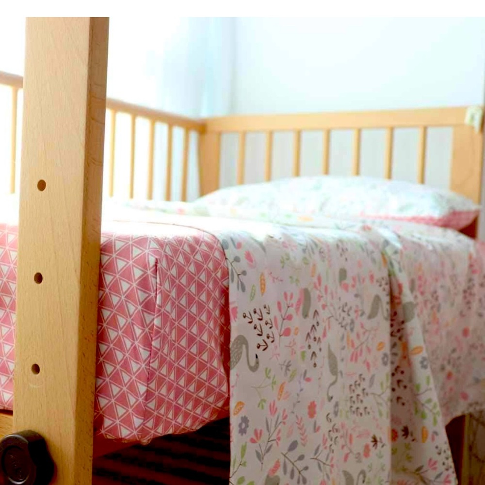 Enempy pretty pink crib duvet set